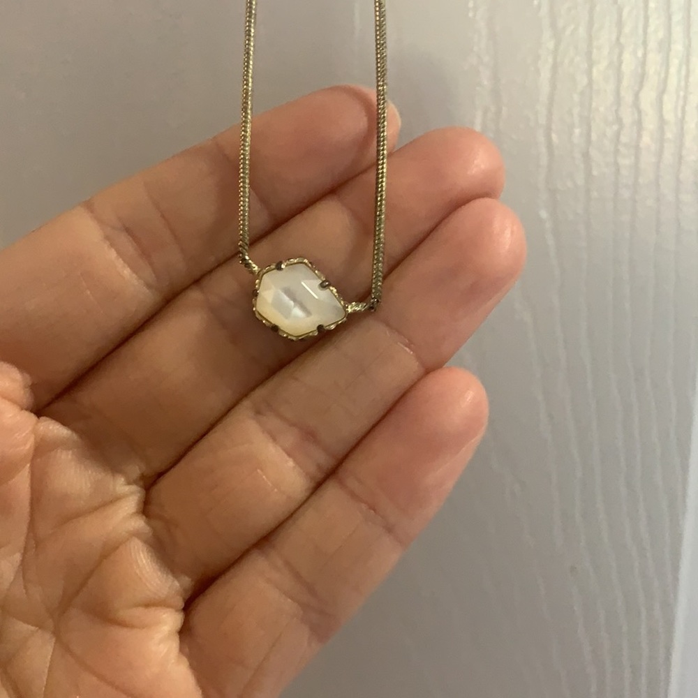 Kendra Scott Necklace